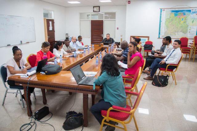 MSG EITI Suriname in meeting